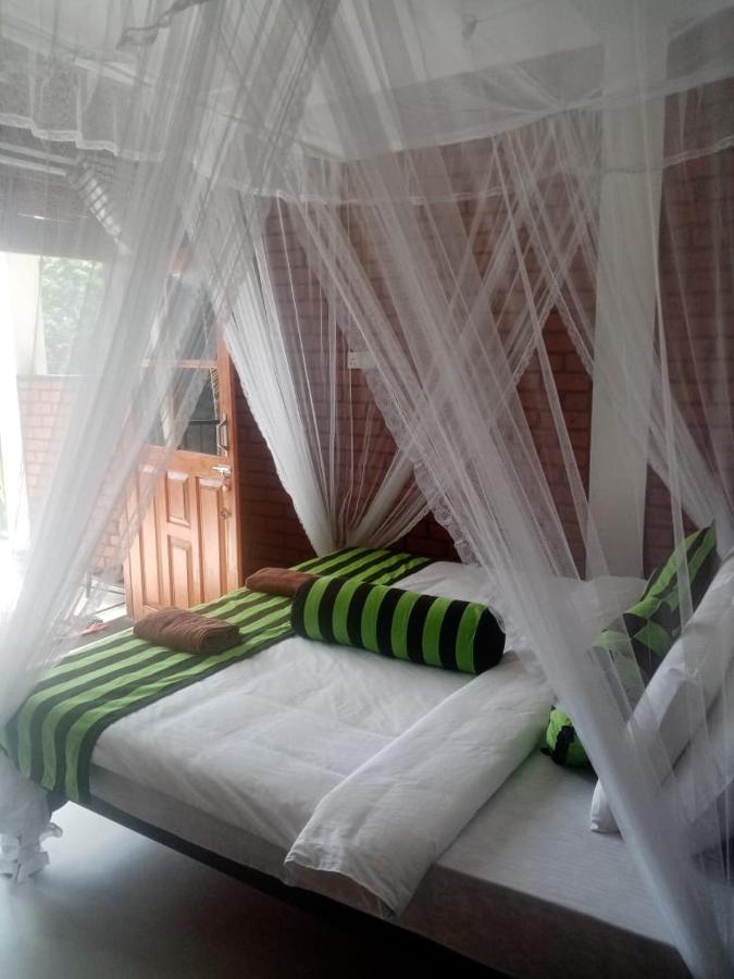 Adam'S Apple Homestay Ella Bagian luar foto