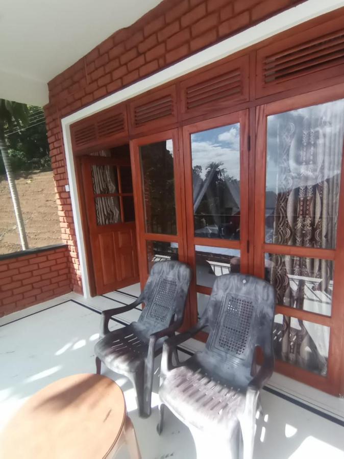 Adam'S Apple Homestay Ella Bagian luar foto