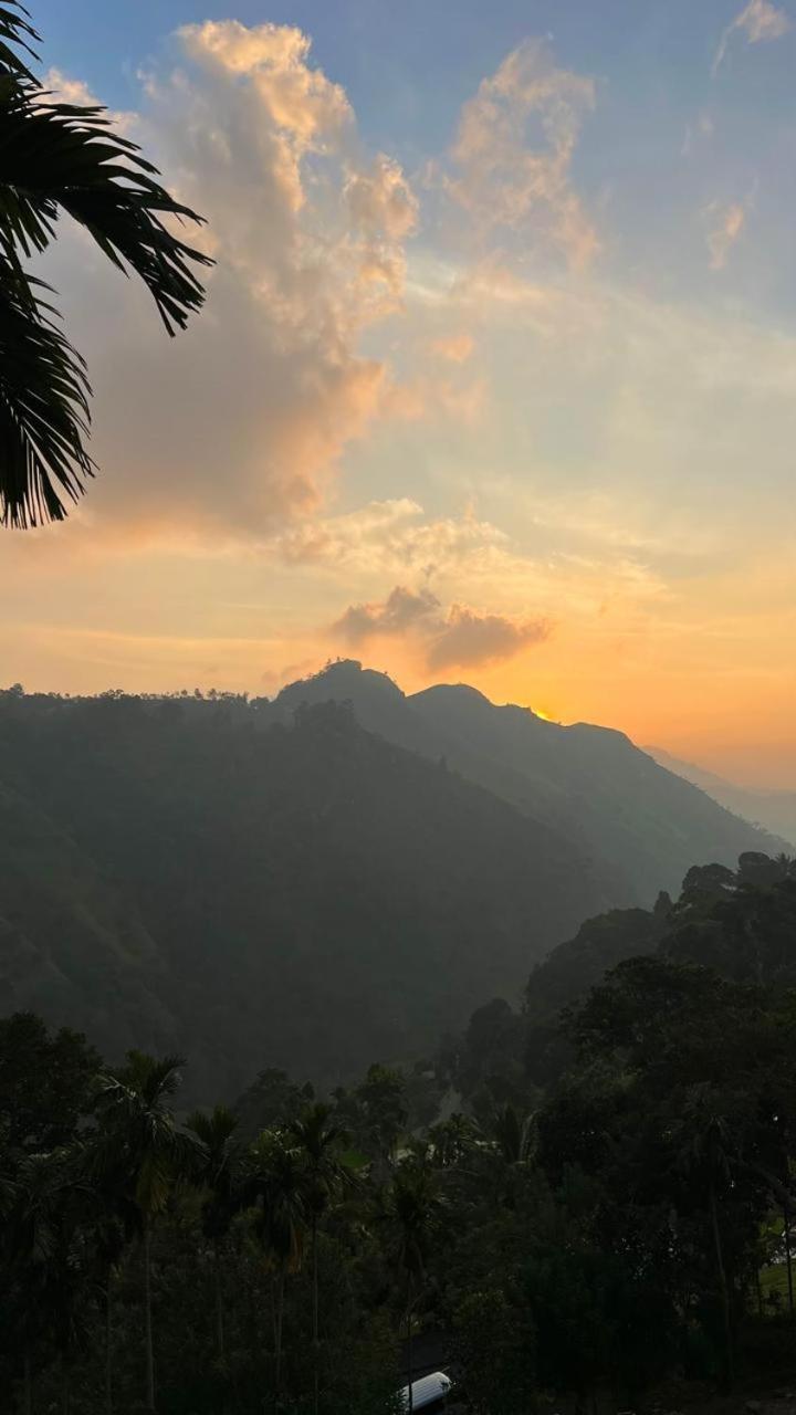 Adam'S Apple Homestay Ella Bagian luar foto